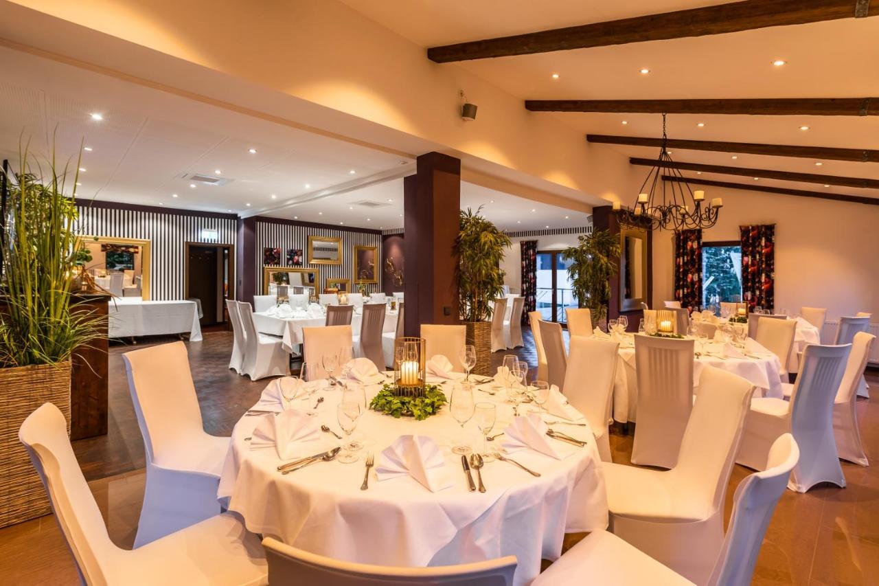 Burgdorfs Hotel & Restaurant Hude  Екстер'єр фото